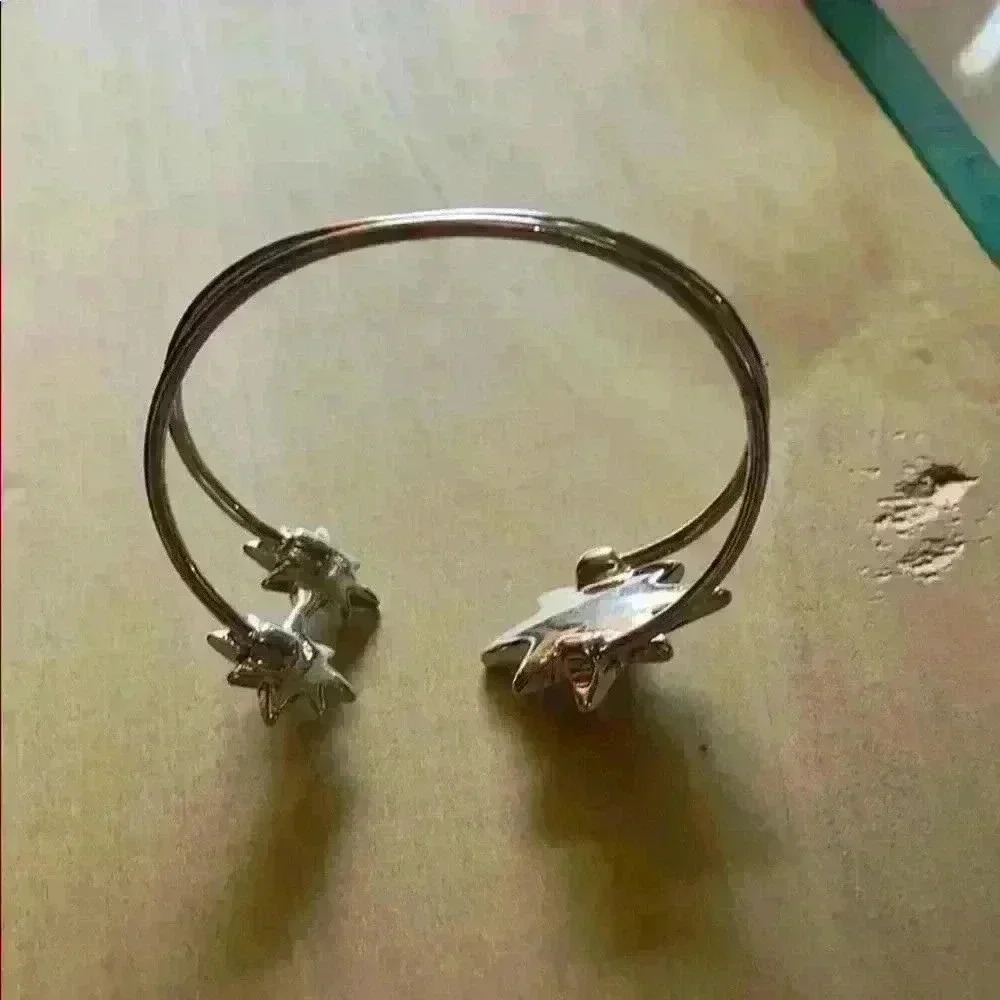 🏖️ Summer Jewelry Sale!! Cuff bracelet Silver stars ✨ - Picture 7 of 8